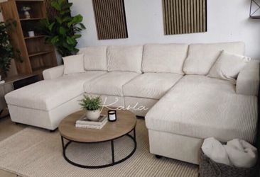 Beautiful‼️ 2-Pc Ivory Corduroy Sectional Sofa Set
