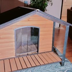 Extra Large Waterproof Dog House with Anti-Chewing Metal Frame