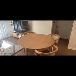 Living Spaces Dining set natural birch wood