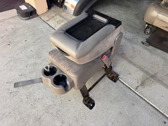 Chevy GMC Middle Jump Seat
