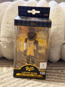Funko Gold LeBron James Lakers Vinyl Figure