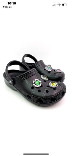  Crocs x Ron English Area 54 Boys Size J5  Black Slip On Clog Sandals 208138-001
