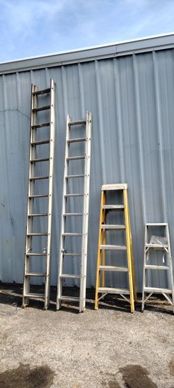 4 good condition ladders