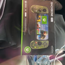 Backbone Pro X Box Game Con Phone Into An X Box One