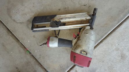Nail gun