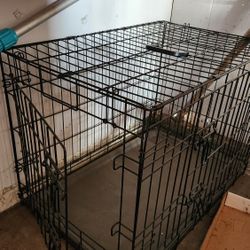Dog Cage 🐕 Large. New Condition 