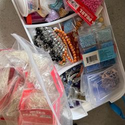 Assorted slvr 1.5”  eye pin + some beads