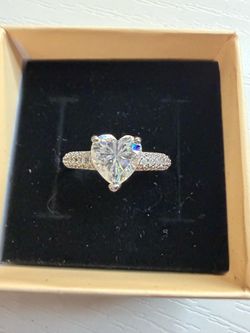 Heart shape ring