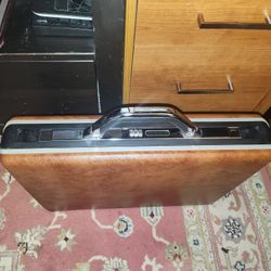 SAMSONITE CLASSIC NEW BRIEFCASE 