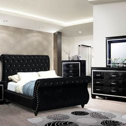 Brand New Black Contemporary Style Queen Size 4pc Bedroom Set
