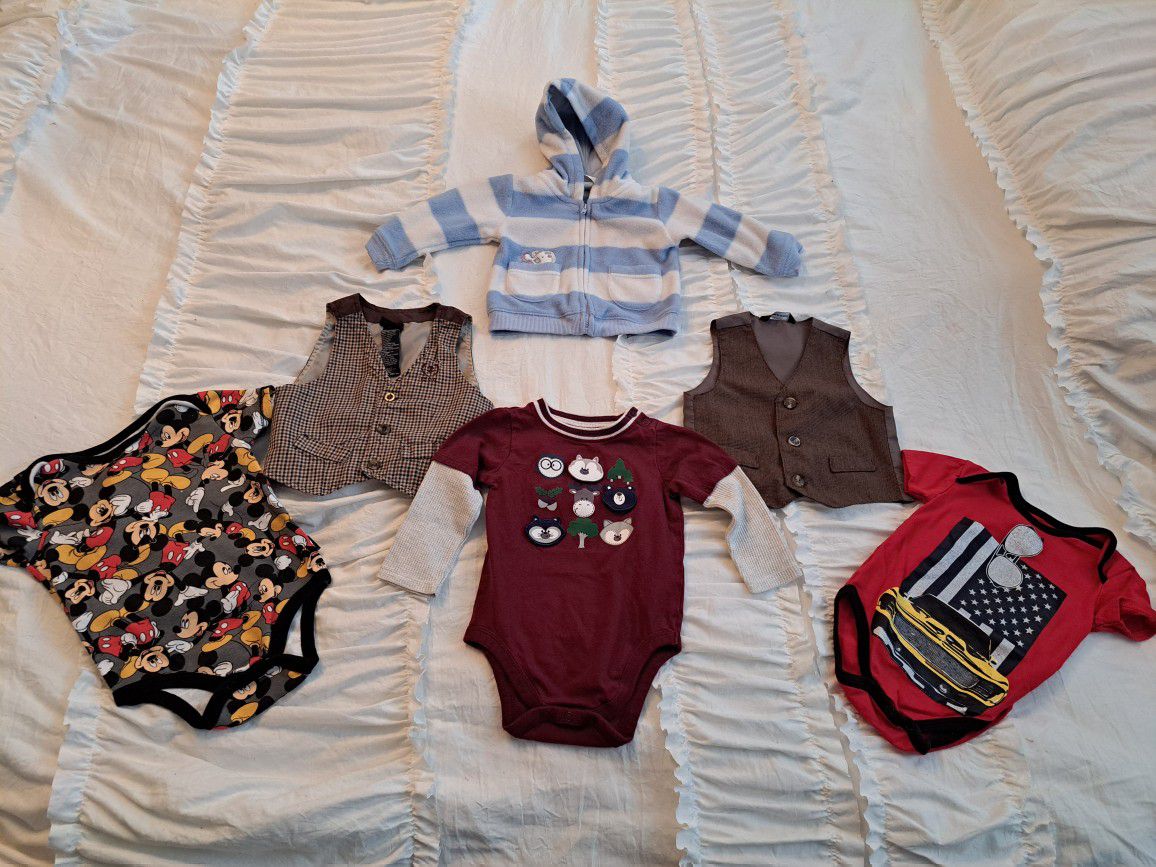 Baby Boys Clothing Bundle Size 3/6 Months 6/9 Months Onesies Jacket Vests ❤️😍