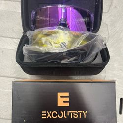 Polarized Sports Sunglasses for Men Women,UV400 Sports Windproof Cycling Sunglasses with 3 Interchangeable Lenses