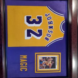 MAGIC JOHNSON Collectable Collage With Rare Card