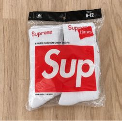 Supreme x Hanes Cushion Crew Socks 4-Pack