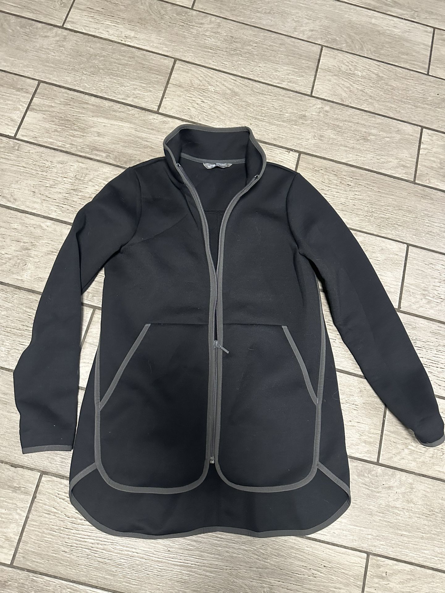 Women’s The North Face Jacket Black Med 