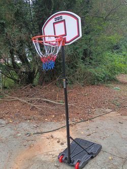 Small Basketball goal for Sale!