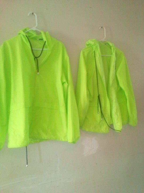 Two Beautiful Lime Green Raincoat s. Size Large