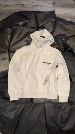 Essentials Hoodie – Light Oatmeal (S–L)