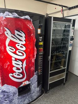 Vending Machines Excellent Condition