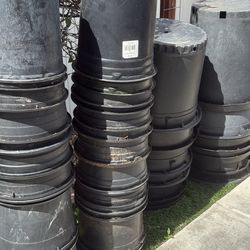 5 Gallon Plastic Nursery Pots 2/$1