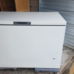 Deep Freezer Chest