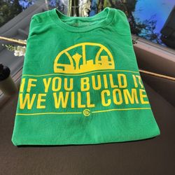 💚 Seattle “If You Build It, We Will Come” Tee – Medium