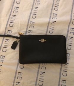 Coach Double Zip Wristlet