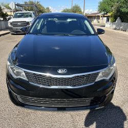 2017 KIA Optima
