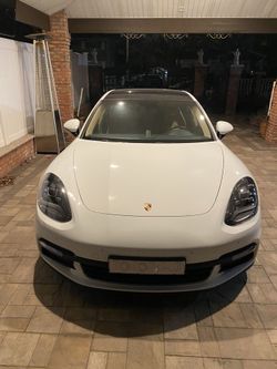 2017 Porsche Panamera