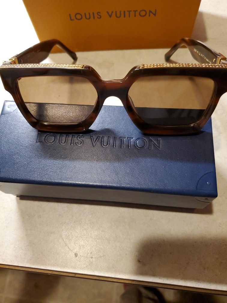 Louis Vuitton Millionaire 1.1 Sunglasses Brown 