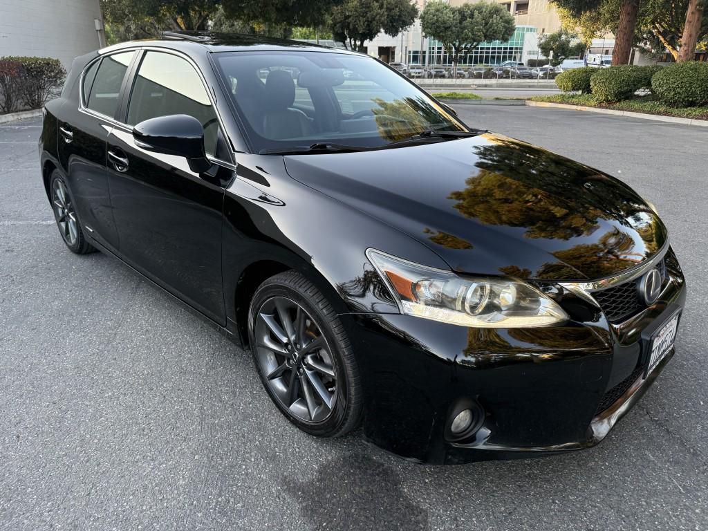 2013 Lexus CT 200h