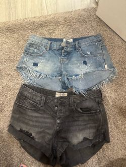 Women’s shorts lot