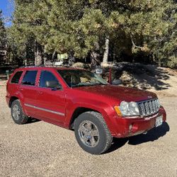 2006 Jeep Grand Cherokee- Four Wheel Drive