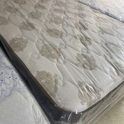 👑 NEW QUEEN SIZE EUROPEAN DELUXE MATTRESS W.BOXSPRING INCLUDED 👑