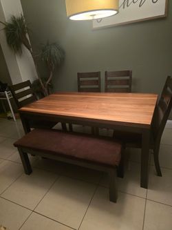 Kitchen table