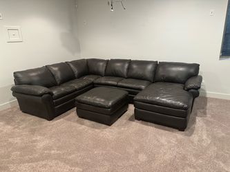 Brown Leather Sectional Couch with matching Ottoman