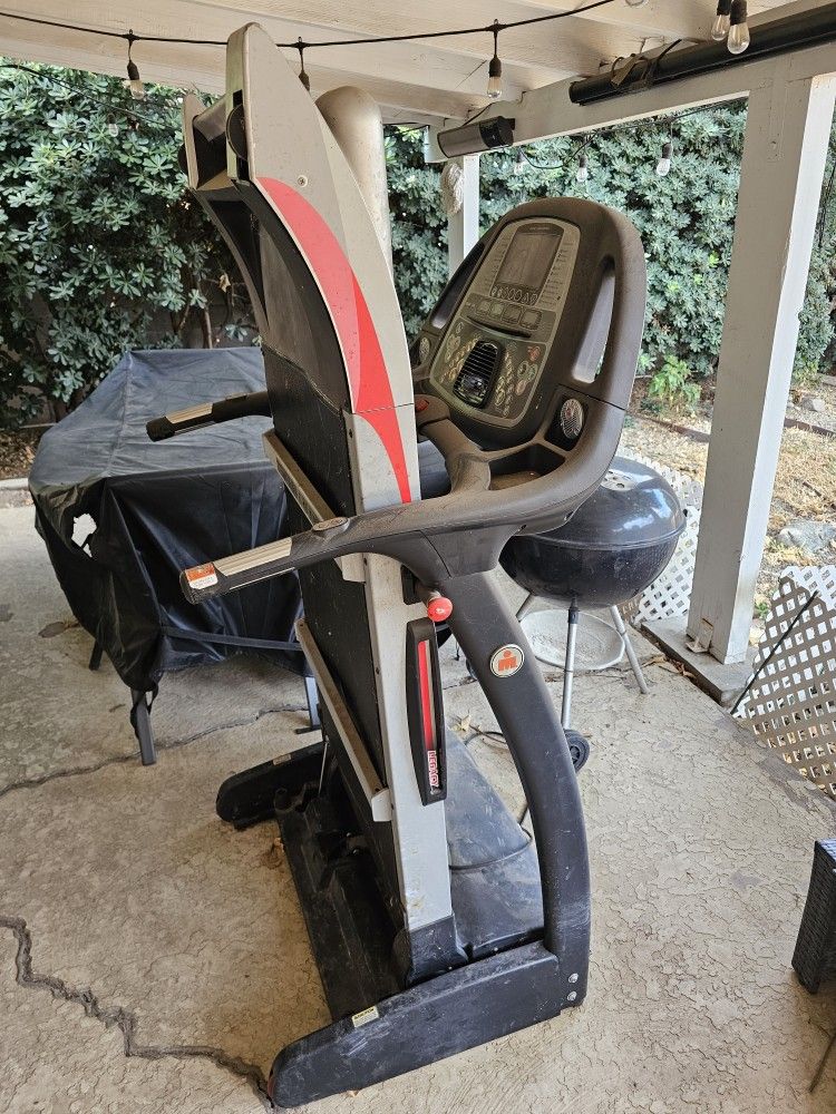 Ironman Legacy Treadmill