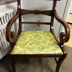 Cool VINTAGE Wood Chair / Accent Chair / Dining Chair / Desk Chair   ~22” wide x 20” deep x 18” to seat and 36” to top of backrest