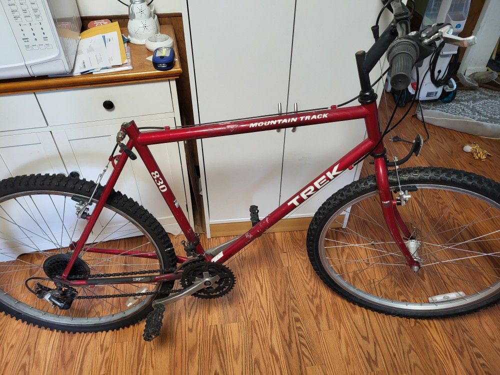 Trek 830 Mountain Track
