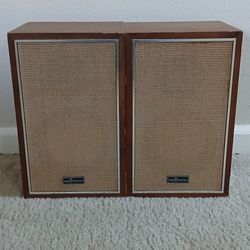 Vintage Wood And Cloth Home Stereo Bookshelf Speakers Matching Set Pair