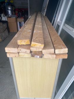 2x4 Lumber Boards Bundle