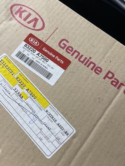 KIA Forte 5 Window sill 2015