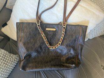MK PURSE