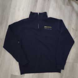 UCI Sweatshirt Medium