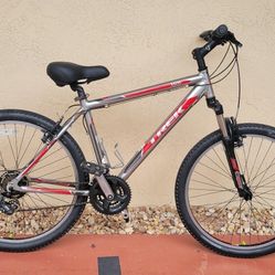 Trek 3500 Aluminum Frame Mountain Bike 