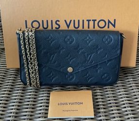 Louis Vuitton shoulder bag black