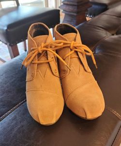 Woman's Booties