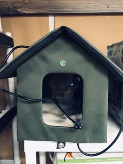 Electronic pet bed