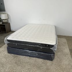 Queen Hotel Collection Mattress (Delivery Is Available)