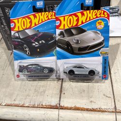 Hot Wheels Nissan Skyline & Porsche 911 